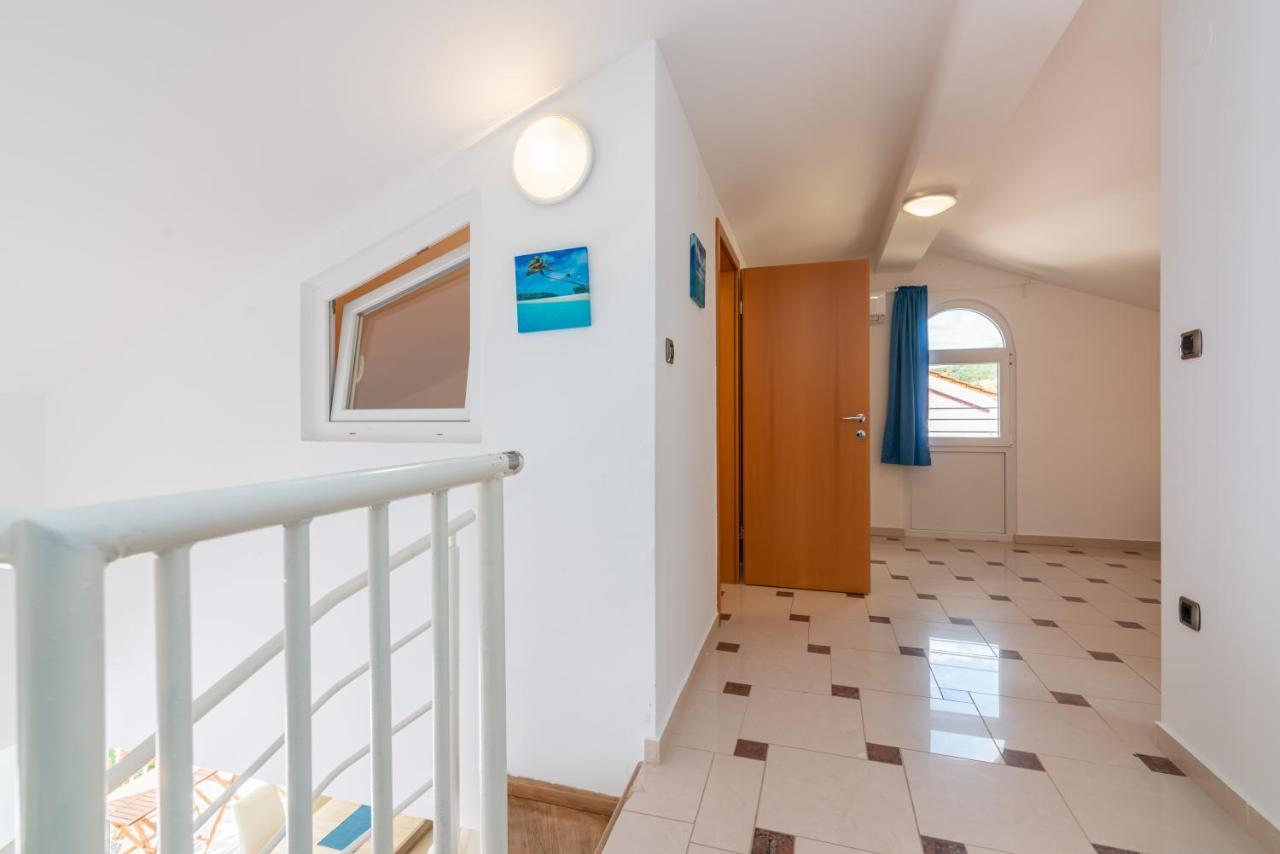 Apartment Lovorka 5 Baška Kültér fotó
