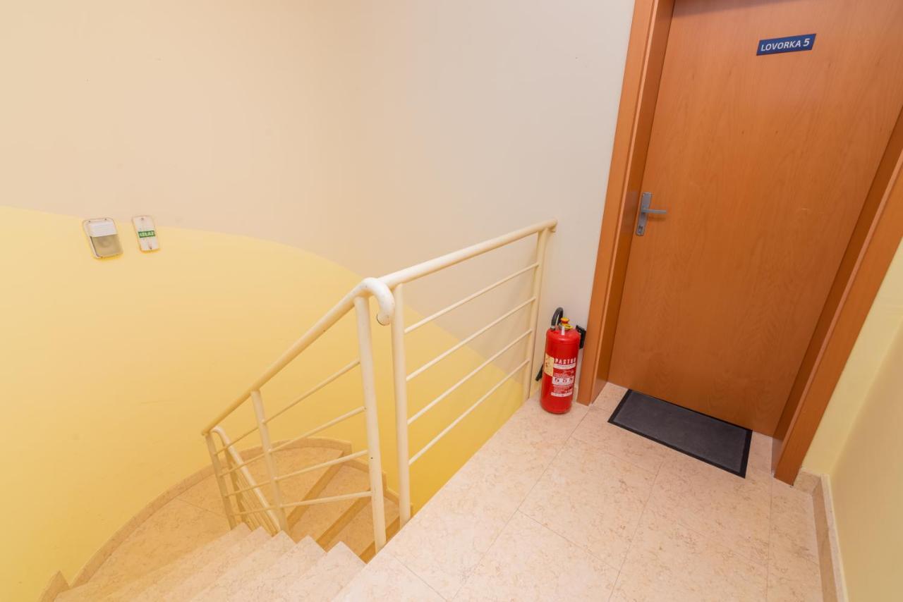 Apartment Lovorka 5 Baška Kültér fotó