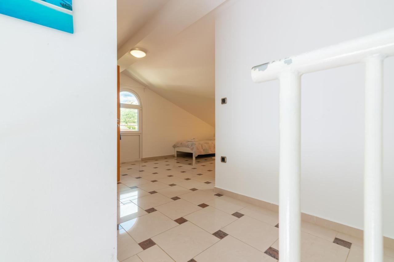 Apartment Lovorka 5 Baška Kültér fotó
